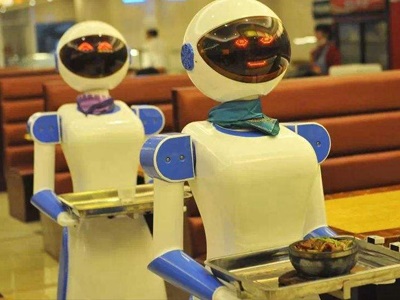 日本智能酒店：機器人服務、刷臉進門